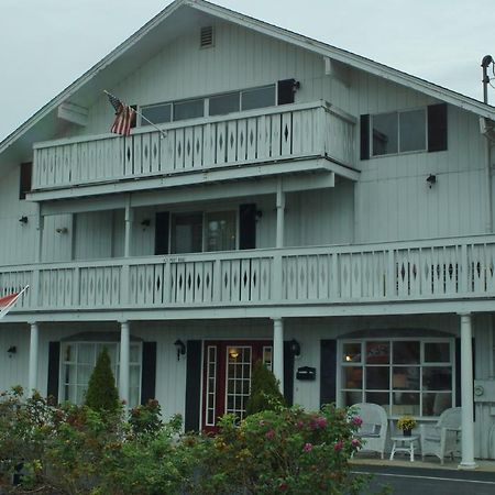 The Beach Rose Inn Уелс Екстериор снимка