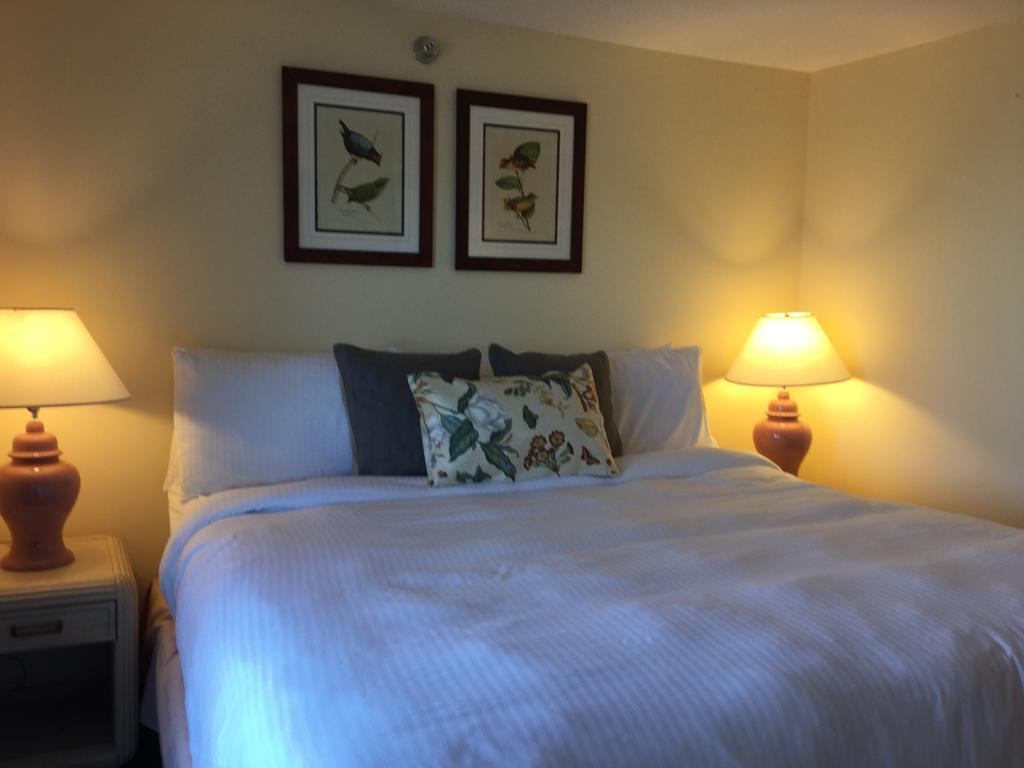 The Beach Rose Inn Уелс Екстериор снимка